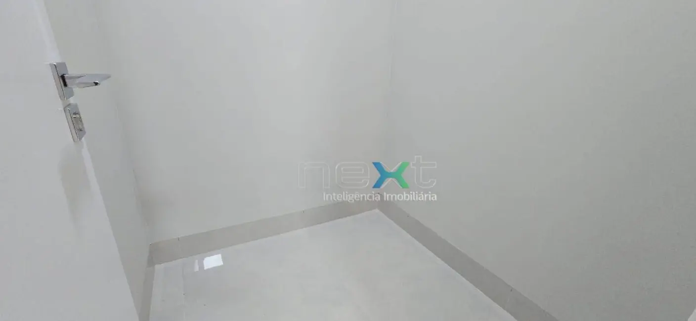 Foto 9 de Casa com 4 quartos à venda, 360m2 em Vila Carlota, Campo Grande - MS