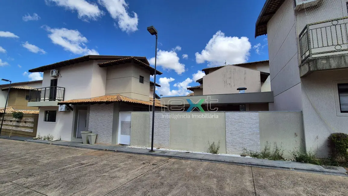 Foto 1 de Casa de Condomínio com 3 quartos à venda, 180m2 em Carandá Bosque, Campo Grande - MS