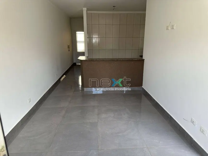 Casa com 3 quartos à venda, 180m2 em Vila Neusa, Campo Grande - MS - imagem 3 Foto 3 de Casa com 3 quartos à venda, 180m2 em Vila Neusa, Campo Grande - MS