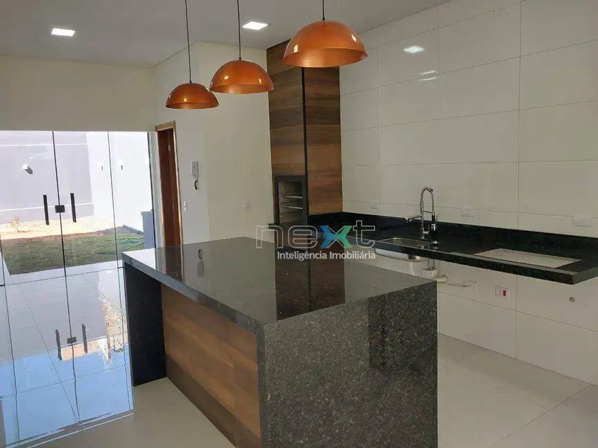 Casa com 3 quartos à venda, 275m2 em Residencial Sírio Libanês I, Campo Grande - MS - imagem 5 Foto 5 de Casa com 3 quartos à venda, 275m2 em Residencial Sírio Libanês I, Campo Grande - MS