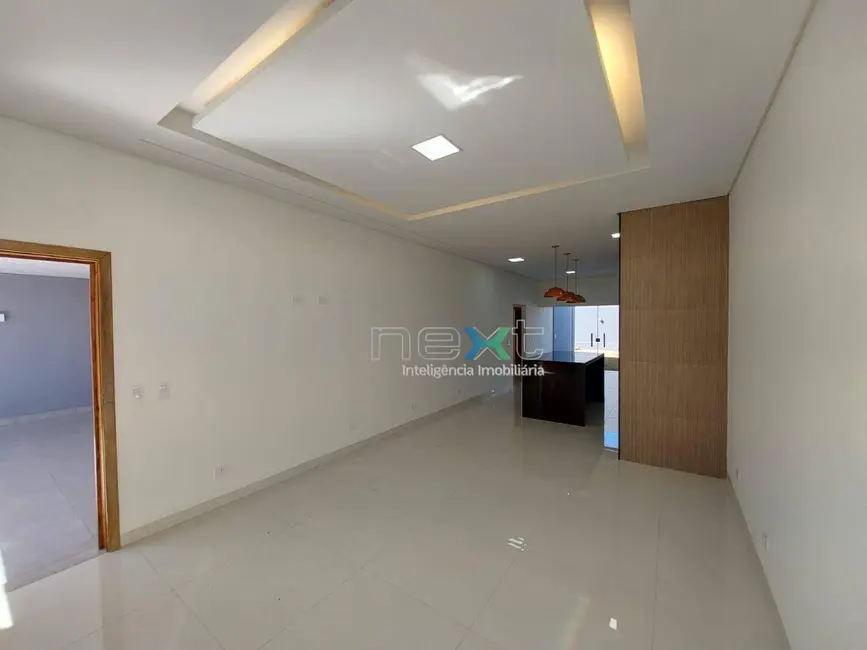 Casa com 3 quartos à venda, 275m2 em Residencial Sírio Libanês I, Campo Grande - MS - imagem 4 Foto 4 de Casa com 3 quartos à venda, 275m2 em Residencial Sírio Libanês I, Campo Grande - MS