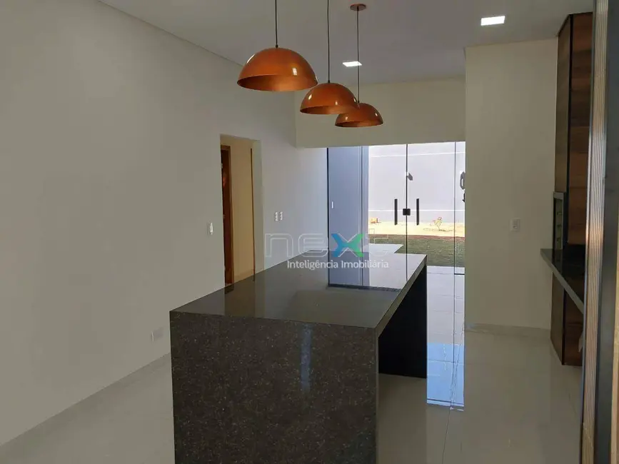 Casa com 3 quartos à venda, 275m2 em Residencial Sírio Libanês I, Campo Grande - MS - imagem 6 Foto 6 de Casa com 3 quartos à venda, 275m2 em Residencial Sírio Libanês I, Campo Grande - MS