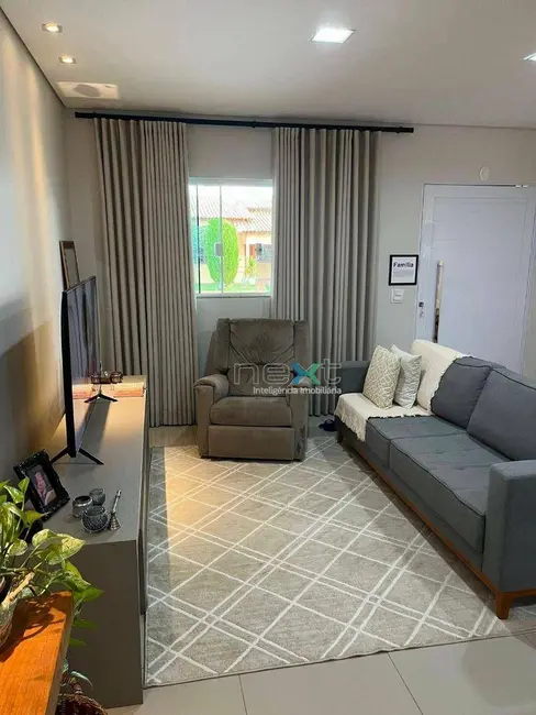 Casa com 3 quartos à venda, 278m2 em Conjunto Residencial Estrela do Sul, Campo Grande - MS - imagem 5 Foto 5 de Casa com 3 quartos à venda, 278m2 em Conjunto Residencial Estrela do Sul, Campo Grande - MS