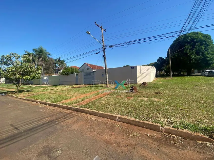 Foto 2 de Casa à venda, 450m2 em Vila Planalto, Campo Grande - MS