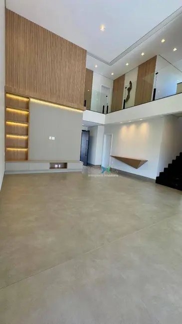 Sobrado com 3 quartos à venda, 427m2 em Alphaville Campo Grande, Campo Grande - MS - imagem 8 Foto 8 de Sobrado com 3 quartos à venda, 427m2 em Alphaville Campo Grande, Campo Grande - MS