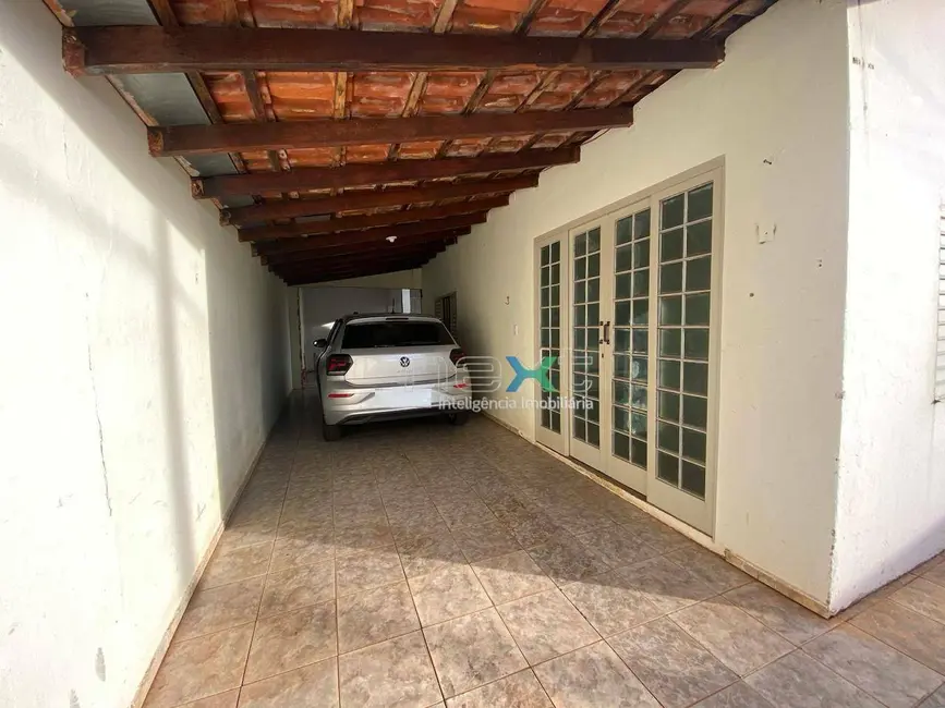 Casa à venda, 200m2 em Campo Grande - MS - imagem 2 Foto 2 de Casa à venda, 200m2 em Campo Grande - MS