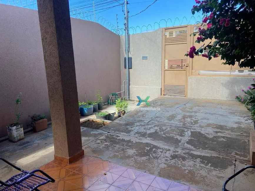 Foto 4 de Casa à venda, 675m2 em Vila Bandeirante, Campo Grande - MS