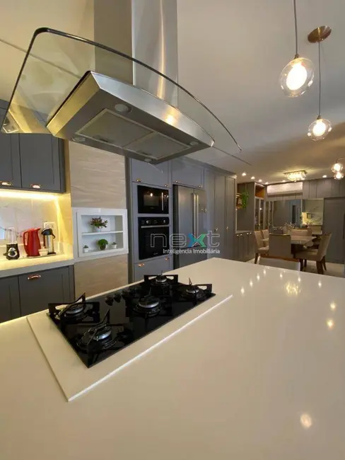 Sobrado com 3 quartos à venda, 155m2 em Jardim Leblon, Campo Grande - MS - imagem 5 Foto 5 de Sobrado com 3 quartos à venda, 155m2 em Jardim Leblon, Campo Grande - MS