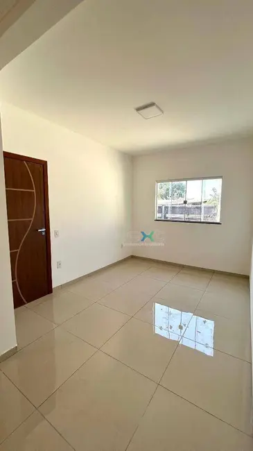 Casa com 2 quartos à venda, 180m2 em Vila Taquarussu, Campo Grande - MS - imagem 3 Foto 3 de Casa com 2 quartos à venda, 180m2 em Vila Taquarussu, Campo Grande - MS