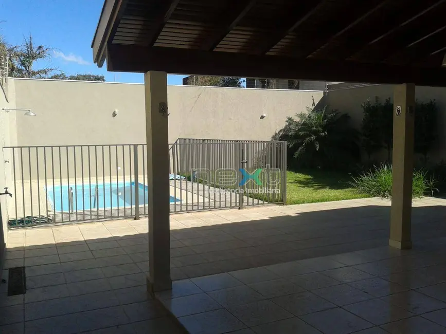Casa à venda em Santa Fé, Campo Grande - MS - imagem 8 Foto 8 de Casa à venda em Santa Fé, Campo Grande - MS