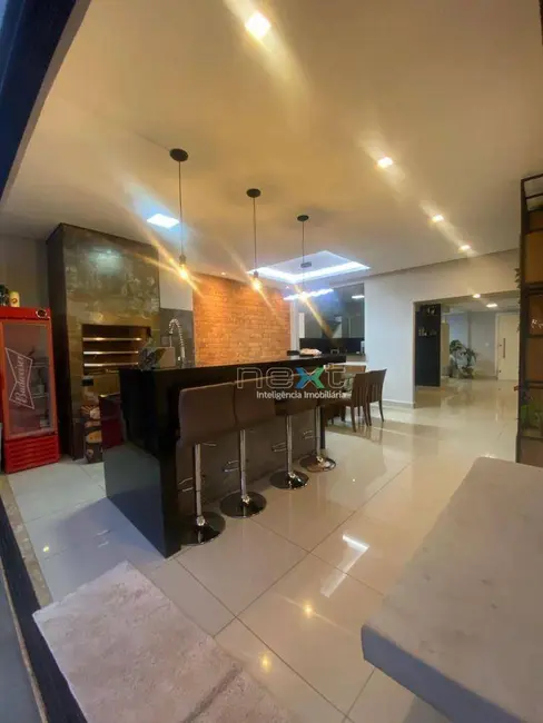 Casa com 3 quartos à venda, 250m2 em Parque dos Novos Estados, Campo Grande - MS - imagem 9 Foto 9 de Casa com 3 quartos à venda, 250m2 em Parque dos Novos Estados, Campo Grande - MS