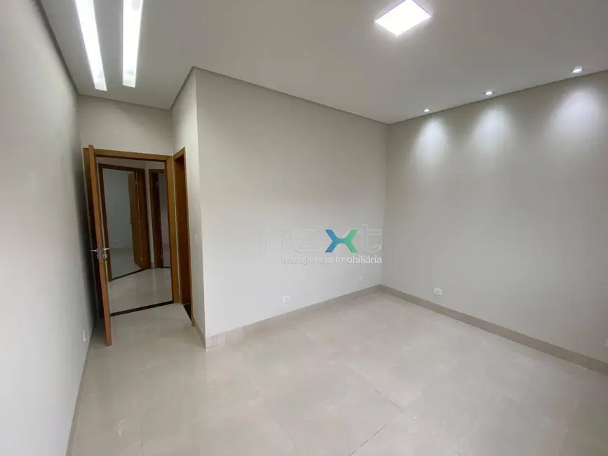 Casa à venda, 105m2 em Lagoa Dourada, Campo Grande - MS - imagem 7 Foto 7 de Casa à venda, 105m2 em Lagoa Dourada, Campo Grande - MS