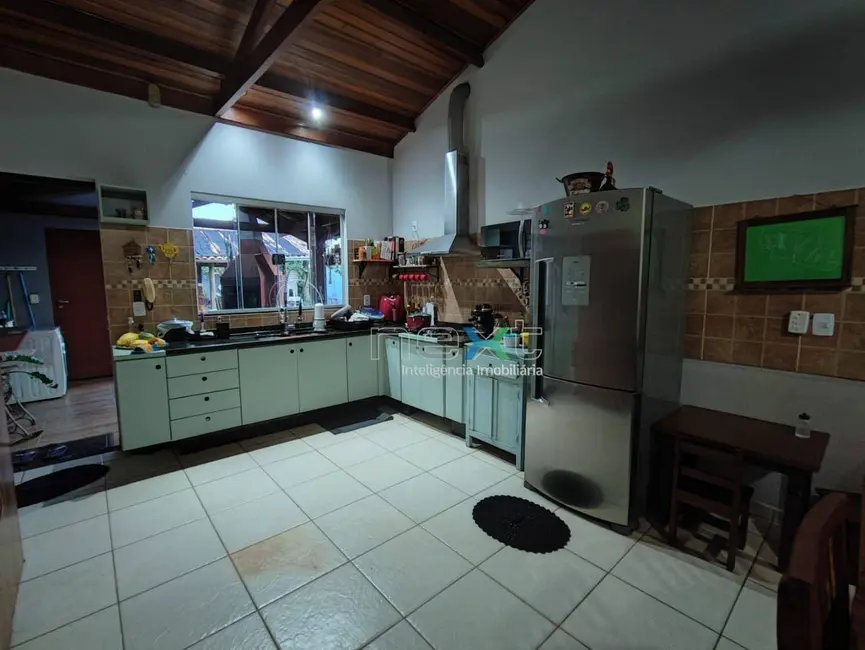 Casa com 2 quartos à venda, 360m2 em Vila Albuquerque, Campo Grande - MS - imagem 5 Foto 5 de Casa com 2 quartos à venda, 360m2 em Vila Albuquerque, Campo Grande - MS