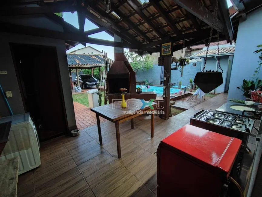 Casa com 2 quartos à venda, 360m2 em Vila Albuquerque, Campo Grande - MS - imagem 3 Foto 3 de Casa com 2 quartos à venda, 360m2 em Vila Albuquerque, Campo Grande - MS