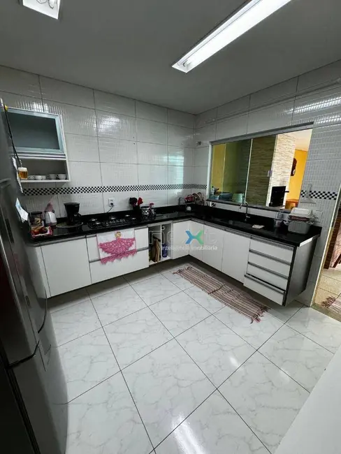 Casa com 3 quartos à venda, 360m2 em Vila Nascente, Campo Grande - MS - imagem 9 Foto 9 de Casa com 3 quartos à venda, 360m2 em Vila Nascente, Campo Grande - MS