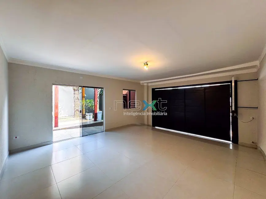 Casa com 3 quartos à venda, 452m2 em Jardim Autonomista, Campo Grande - MS - imagem 3 Foto 3 de Casa com 3 quartos à venda, 452m2 em Jardim Autonomista, Campo Grande - MS