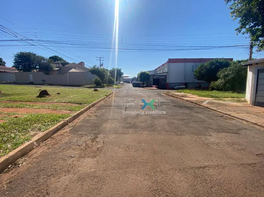 Foto 4 de Terreno / Lote à venda, 450m2 em Vila Planalto, Campo Grande - MS