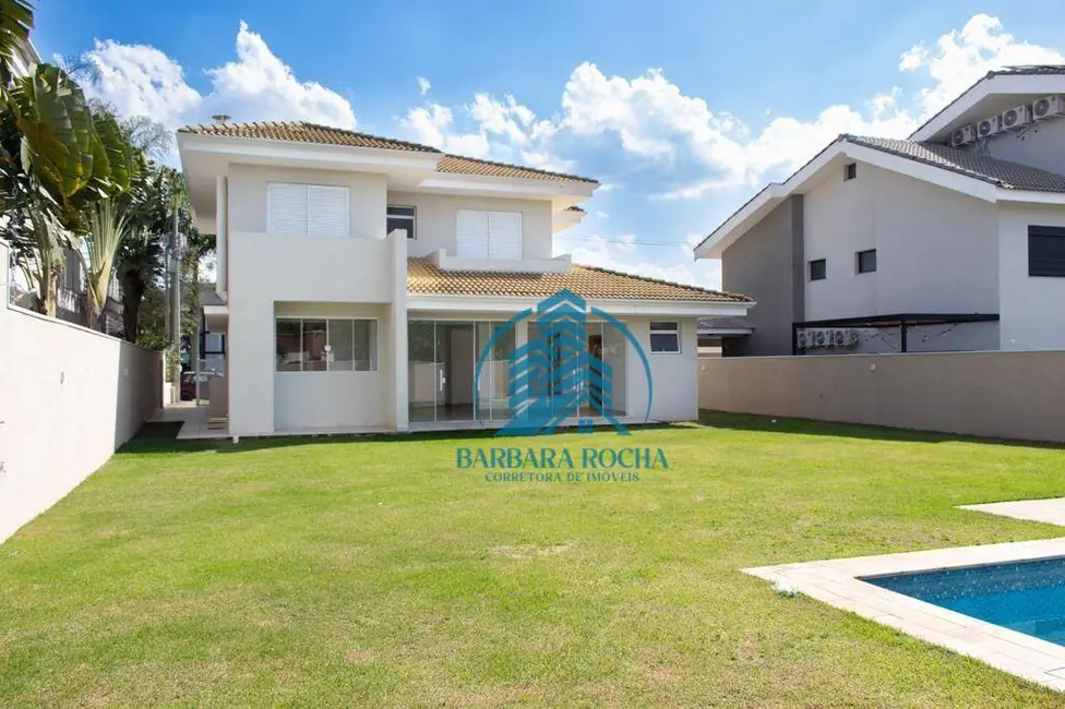 Foto 3 de Casa com 3 quartos à venda, 680m2 em Atibaia - SP