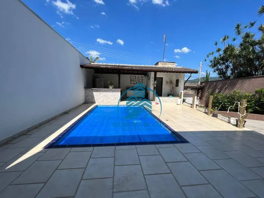 Casa com 3 quartos à venda, 292m2 em Jardim Paulista, Atibaia - SP - imagem 3 Foto 3 de Casa com 3 quartos à venda, 292m2 em Jardim Paulista, Atibaia - SP