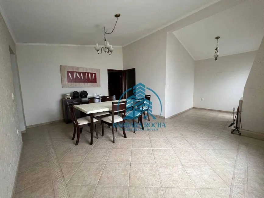 Foto 2 de Casa com 2 quartos à venda, 350m2 em Nova Gardênia, Atibaia - SP