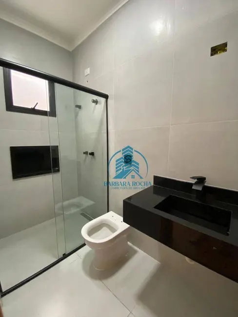 Foto 9 de Casa com 3 quartos à venda, 300m2 em Atibaia - SP