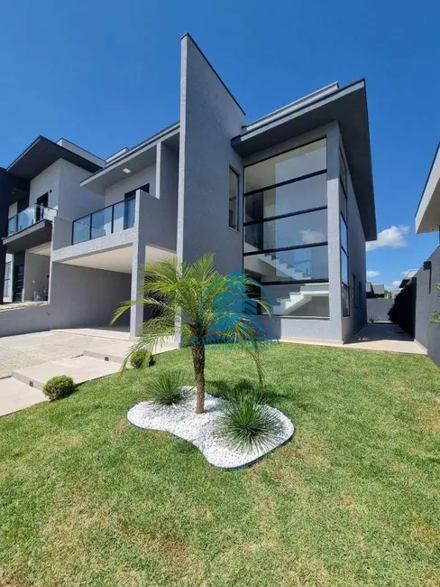 Casa com 3 quartos à venda, 300m2 em Atibaia - SP - imagem 1 Foto 1 de Casa com 3 quartos à venda, 300m2 em Atibaia - SP