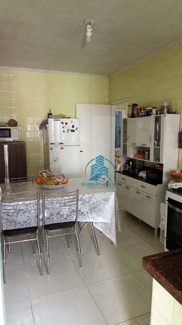Casa com 3 quartos à venda, 187m2 em Vila Thais, Atibaia - SP - imagem 5 Foto 5 de Casa com 3 quartos à venda, 187m2 em Vila Thais, Atibaia - SP