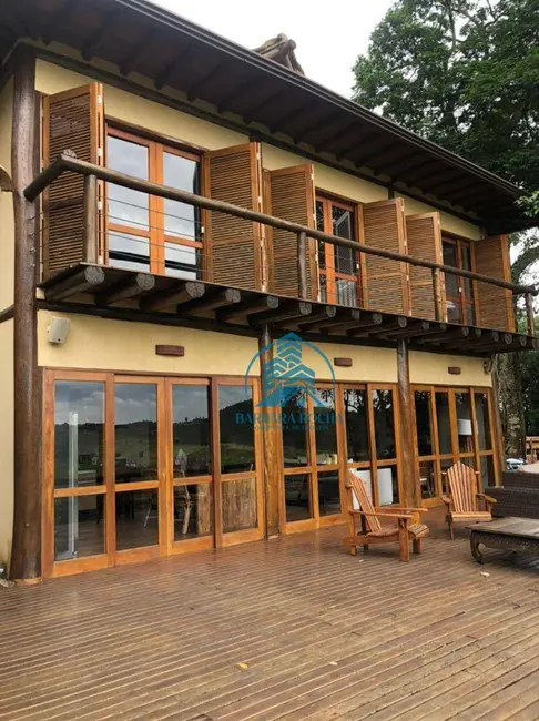 Foto 8 de Casa com 3 quartos à venda, 2432m2 em Atibaia - SP