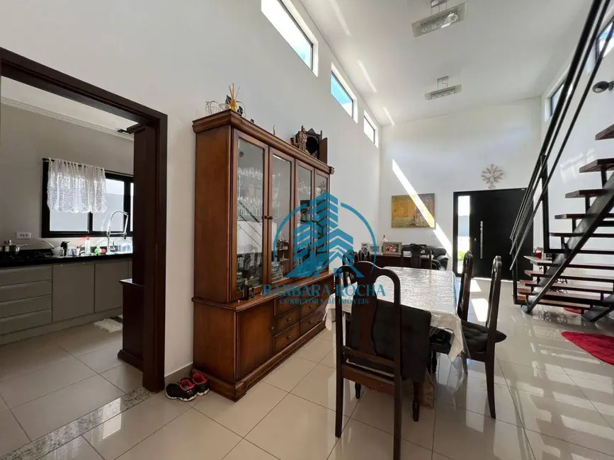 Casa de Condomínio com 3 quartos à venda e para alugar, 600m2 em Atibaia - SP - imagem 5 Foto 5 de Casa de Condomínio com 3 quartos à venda e para alugar, 600m2 em Atibaia - SP