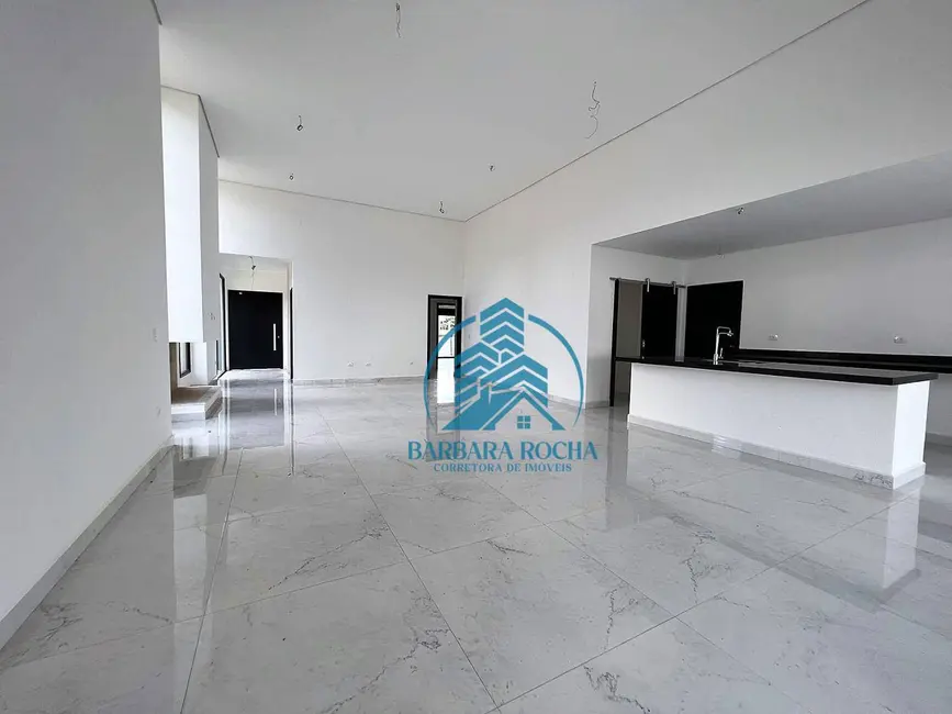 Casa com 3 quartos à venda, 600m2 em Atibaia - SP - imagem 7 Foto 7 de Casa com 3 quartos à venda, 600m2 em Atibaia - SP