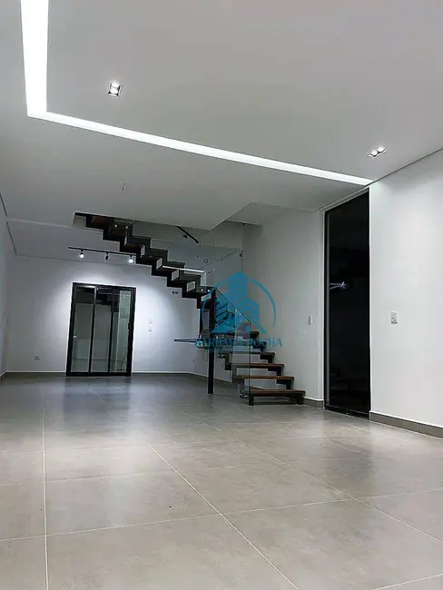 Foto 3 de Casa com 3 quartos à venda, 170m2 em Jardim Maristela, Atibaia - SP