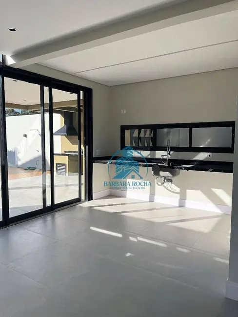 Casa com 3 quartos à venda, 300m2 em Jardim Floresta, Atibaia - SP - imagem 9 Foto 9 de Casa com 3 quartos à venda, 300m2 em Jardim Floresta, Atibaia - SP