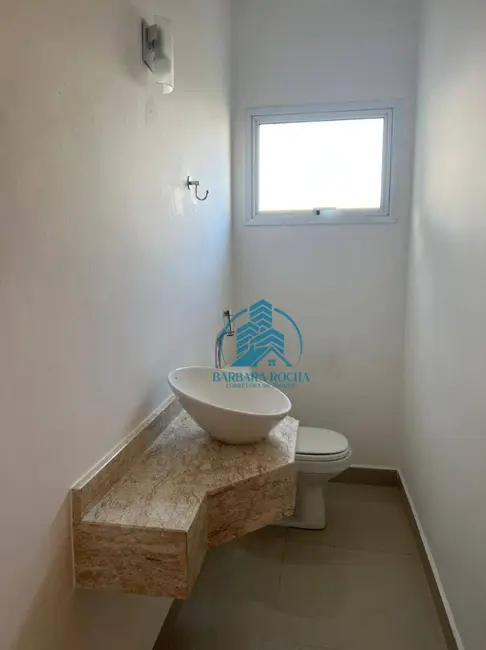 Foto 5 de Casa com 3 quartos para alugar, 300m2 em Vila Santista, Atibaia - SP