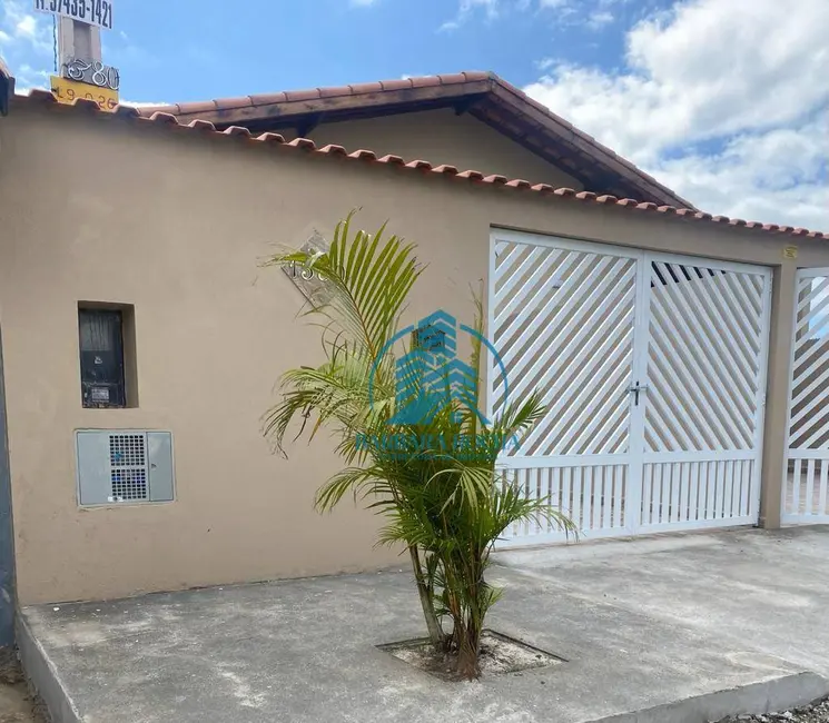 Foto 1 de Casa com 2 quartos à venda, 128m2 em Itanhaem - SP