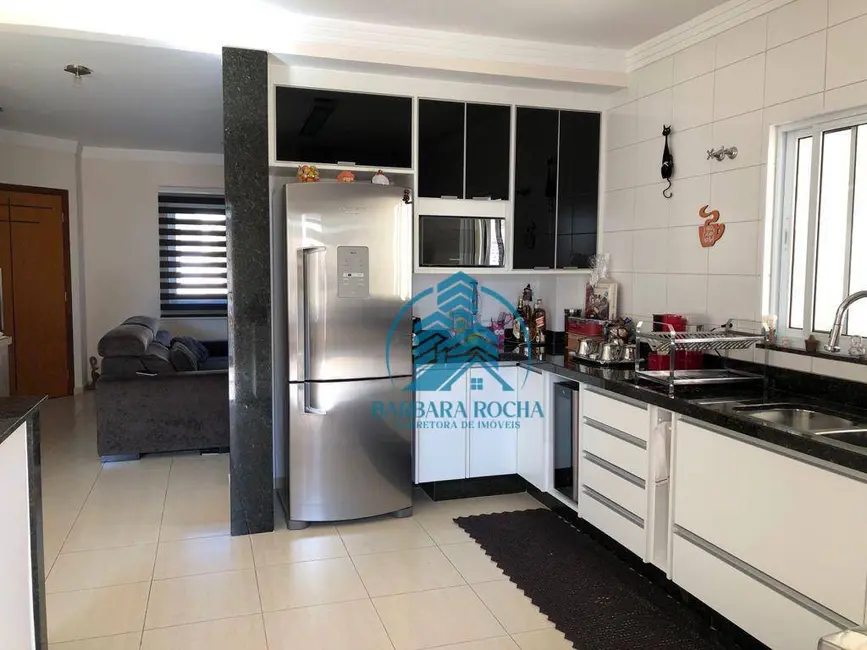 Foto 8 de Casa com 3 quartos à venda, 215m2 em Nova Gardênia, Atibaia - SP