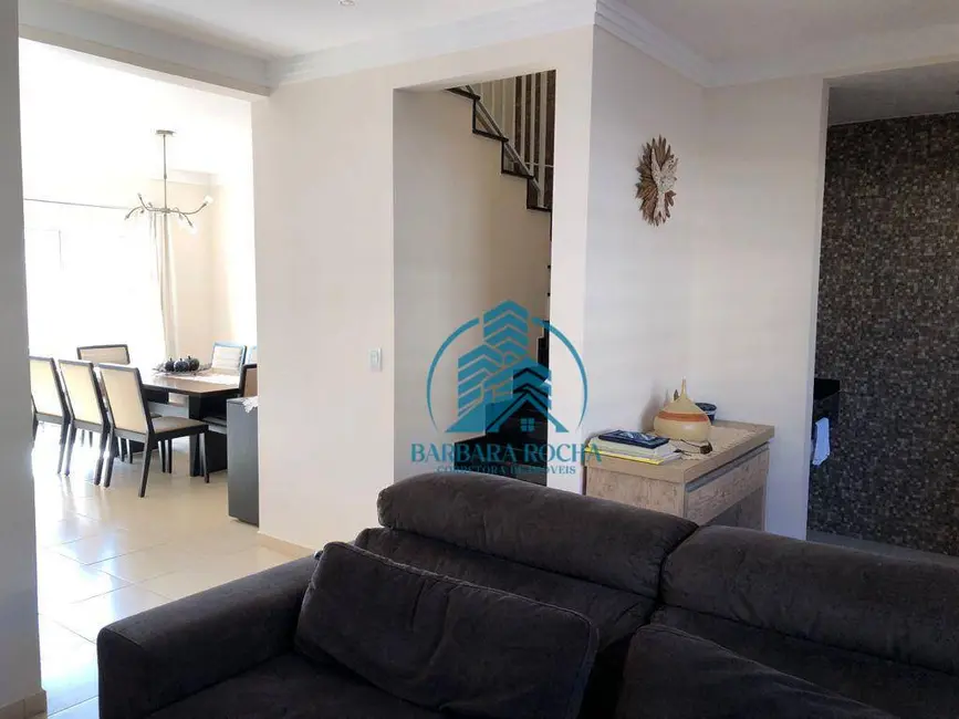 Foto 3 de Casa com 3 quartos à venda, 215m2 em Nova Gardênia, Atibaia - SP