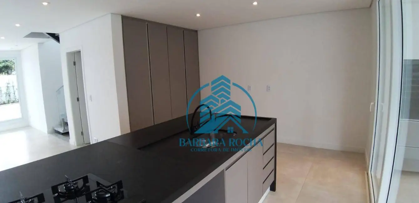 Casa com 3 quartos para alugar, 216m2 em Nova Gardênia, Atibaia - SP - imagem 5 Foto 5 de Casa com 3 quartos para alugar, 216m2 em Nova Gardênia, Atibaia - SP