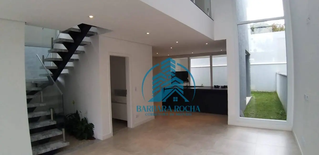 Casa com 3 quartos para alugar, 216m2 em Nova Gardênia, Atibaia - SP - imagem 3 Foto 3 de Casa com 3 quartos para alugar, 216m2 em Nova Gardênia, Atibaia - SP