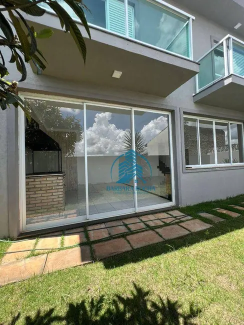 Foto 1 de Casa com 3 quartos à venda, 239m2 em Jardim Maristela, Atibaia - SP