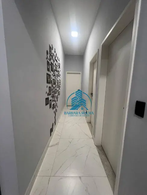 Foto 9 de Casa com 3 quartos à venda, 488m2 em Atibaia - SP