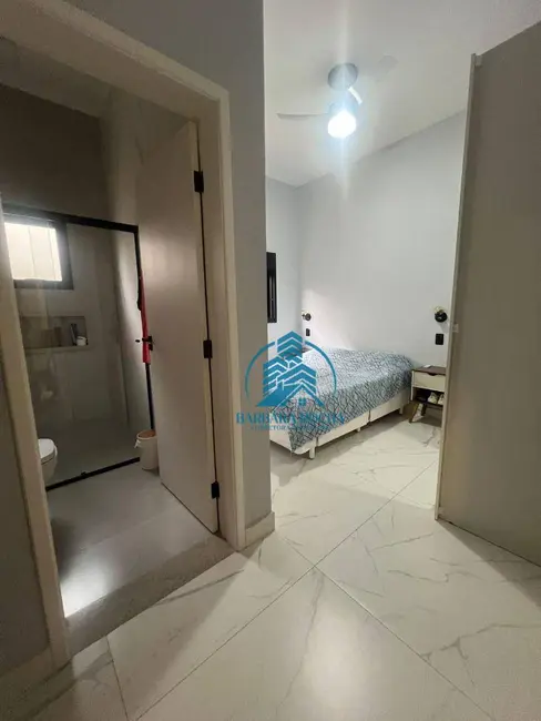Foto 6 de Casa com 3 quartos à venda, 488m2 em Atibaia - SP