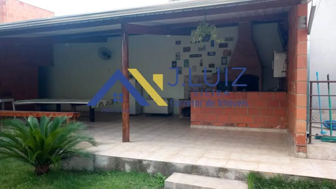 Foto 3 de Chácara com 3 quartos à venda, 400m2 em Parque das Bandeiras, Indaiatuba - SP