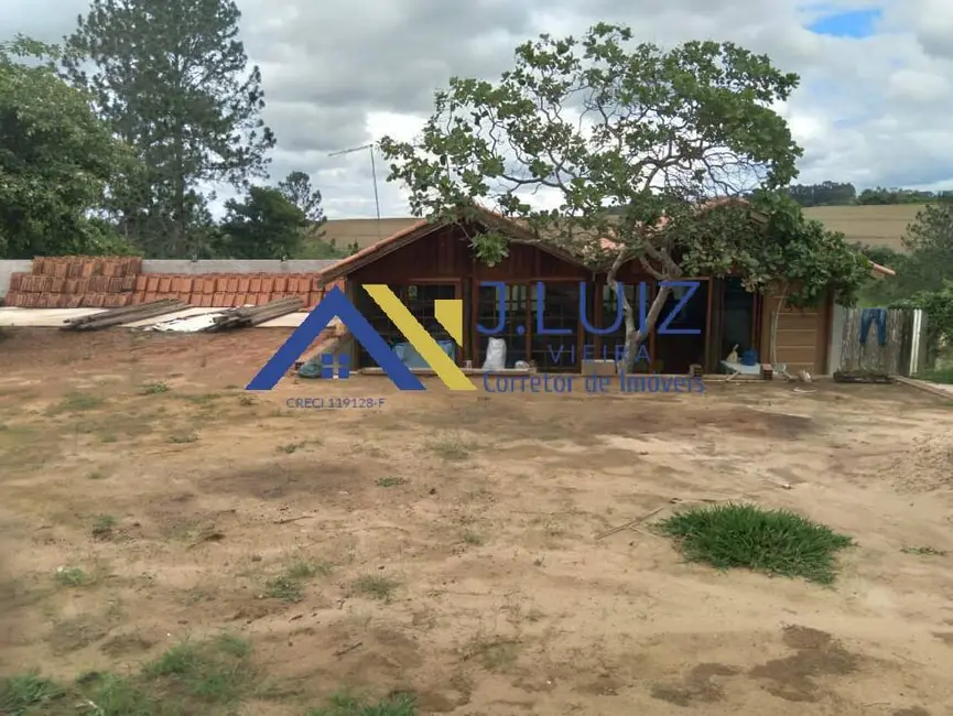 Foto 1 de Sítio / Rancho com 4 quartos à venda, 192m2 em Alambari - SP
