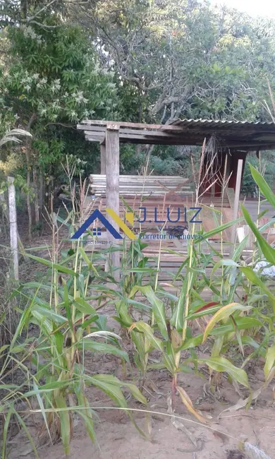 Sítio / Rancho com 4 quartos à venda, 192m2 em Alambari - SP - imagem 6 Foto 6 de Sítio / Rancho com 4 quartos à venda, 192m2 em Alambari - SP