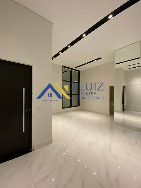 Foto 4 de Casa com 3 quartos à venda, 200m2 em Jardim Bréscia, Indaiatuba - SP