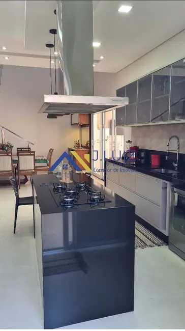 Foto 9 de Casa com 3 quartos à venda, 300m2 em Jardim Residencial Dona Lucilla, Indaiatuba - SP