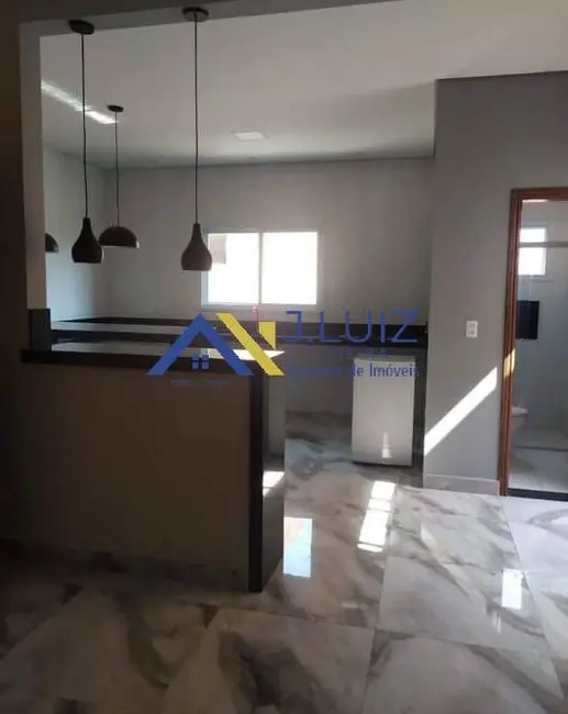 Foto 1 de Casa com 3 quartos à venda, 150m2 em Parque Residencial Sabiás, Indaiatuba - SP