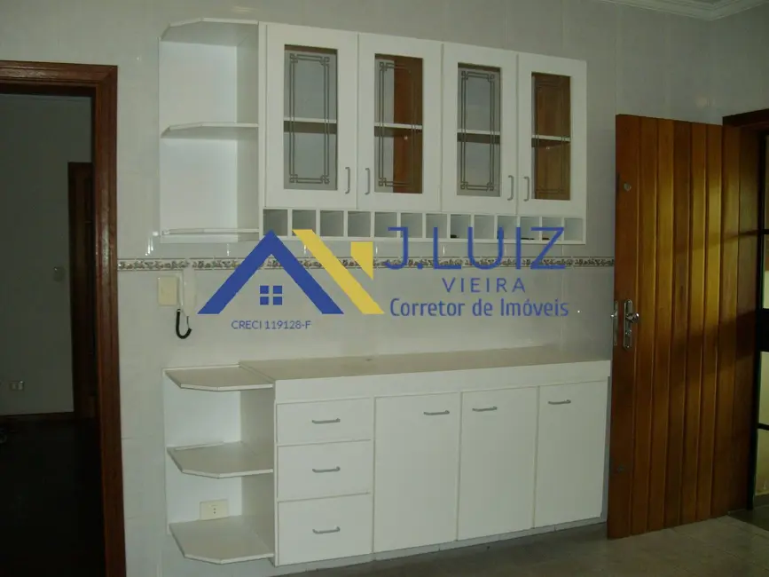 Chácara com 3 quartos à venda, 2500m2 em Chácara Carolina, Itu - SP - imagem 4 Foto 4 de Chácara com 3 quartos à venda, 2500m2 em Chácara Carolina, Itu - SP