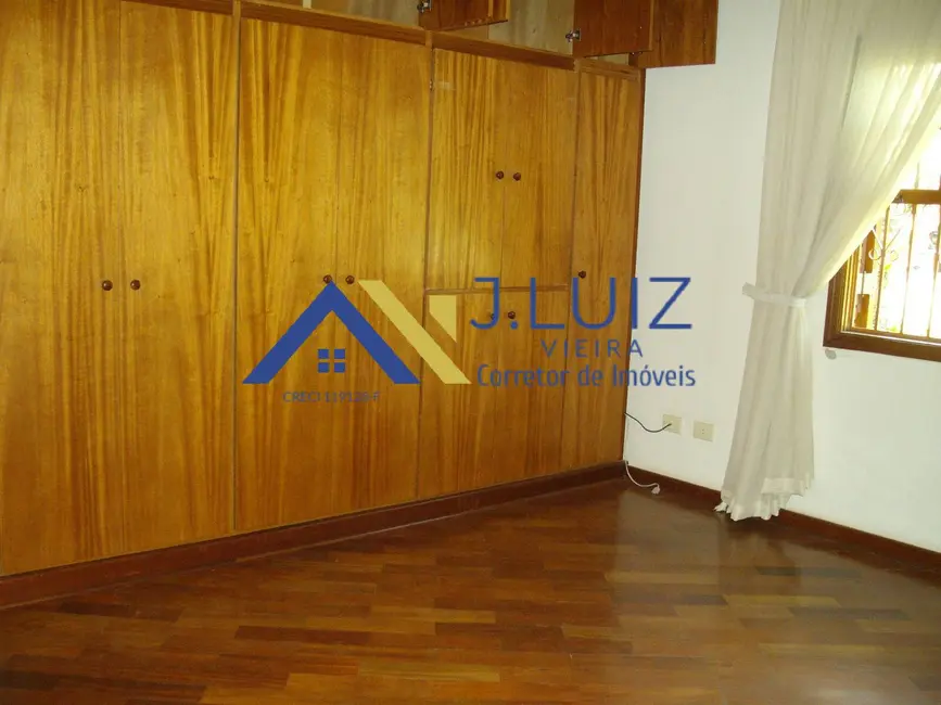 Chácara com 3 quartos à venda, 2500m2 em Chácara Carolina, Itu - SP - imagem 9 Foto 9 de Chácara com 3 quartos à venda, 2500m2 em Chácara Carolina, Itu - SP