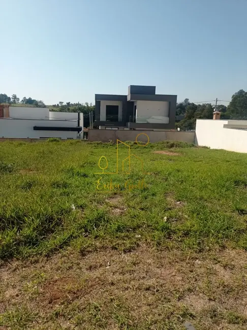 Foto 1 de Terreno / Lote à venda, 300m2 em Itupeva - SP